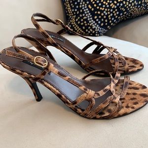 Style & co hunter women’s heels in leopard print